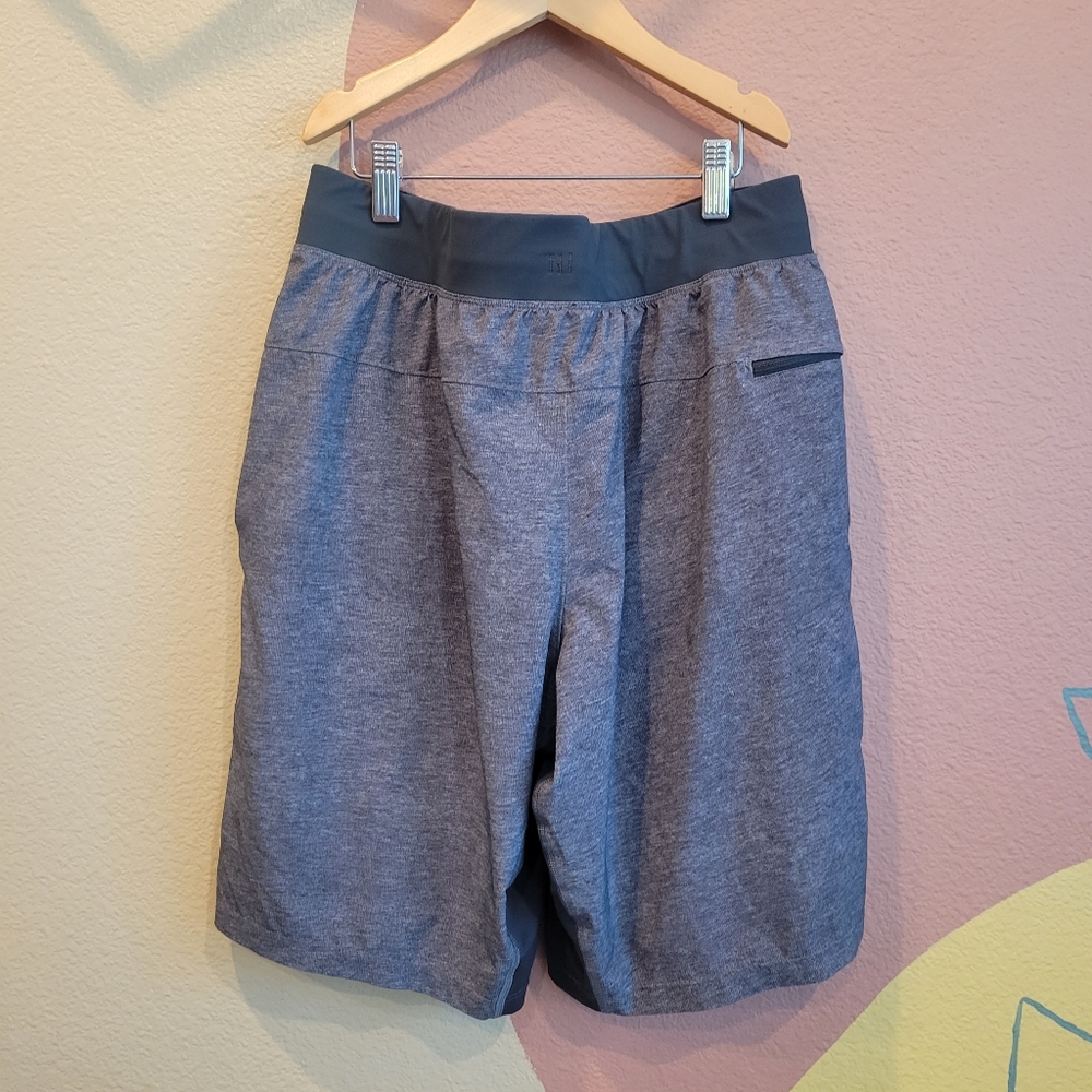 Lululemon Mens T.H.E Short Out of Mind Liner 9" Medium - Picture 8 of 12